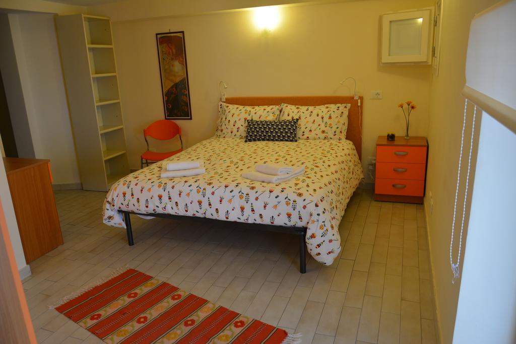 Daysin Apartment Палермо Екстер'єр фото